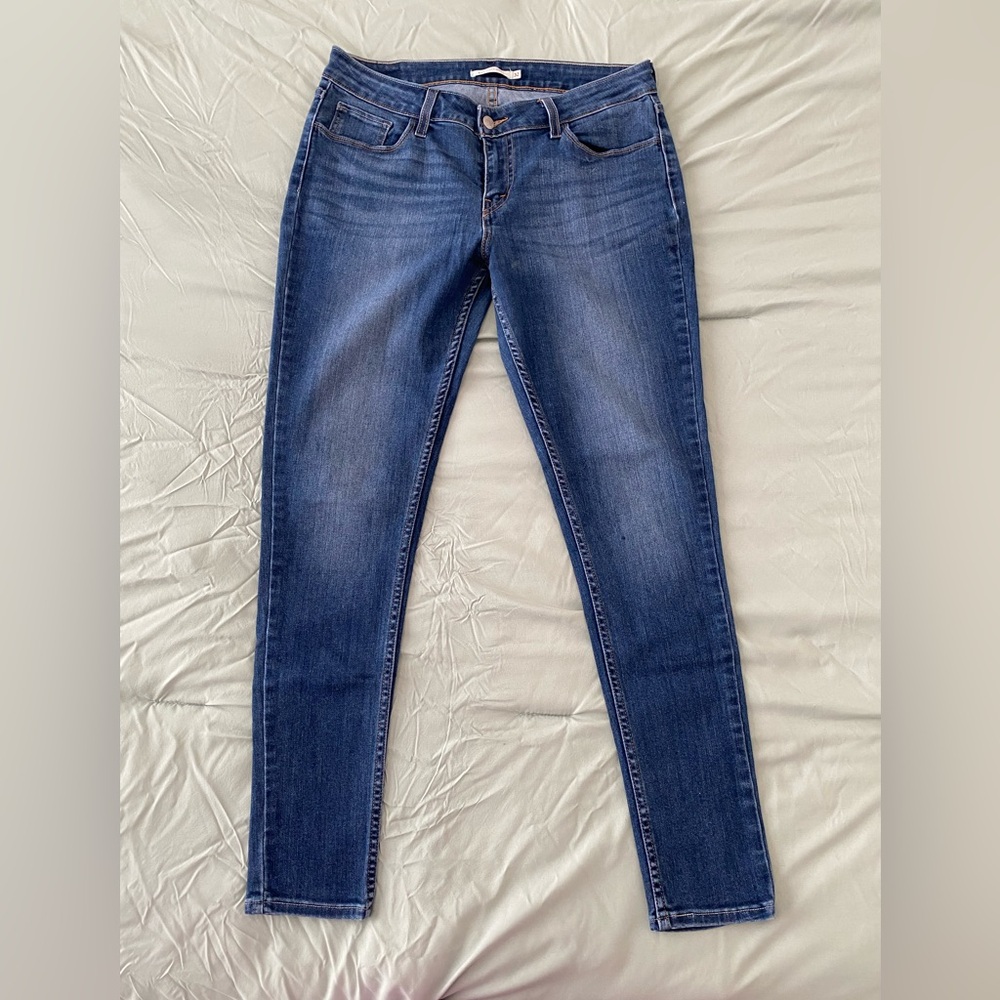 Levi's 535 Super Skinny Jeans